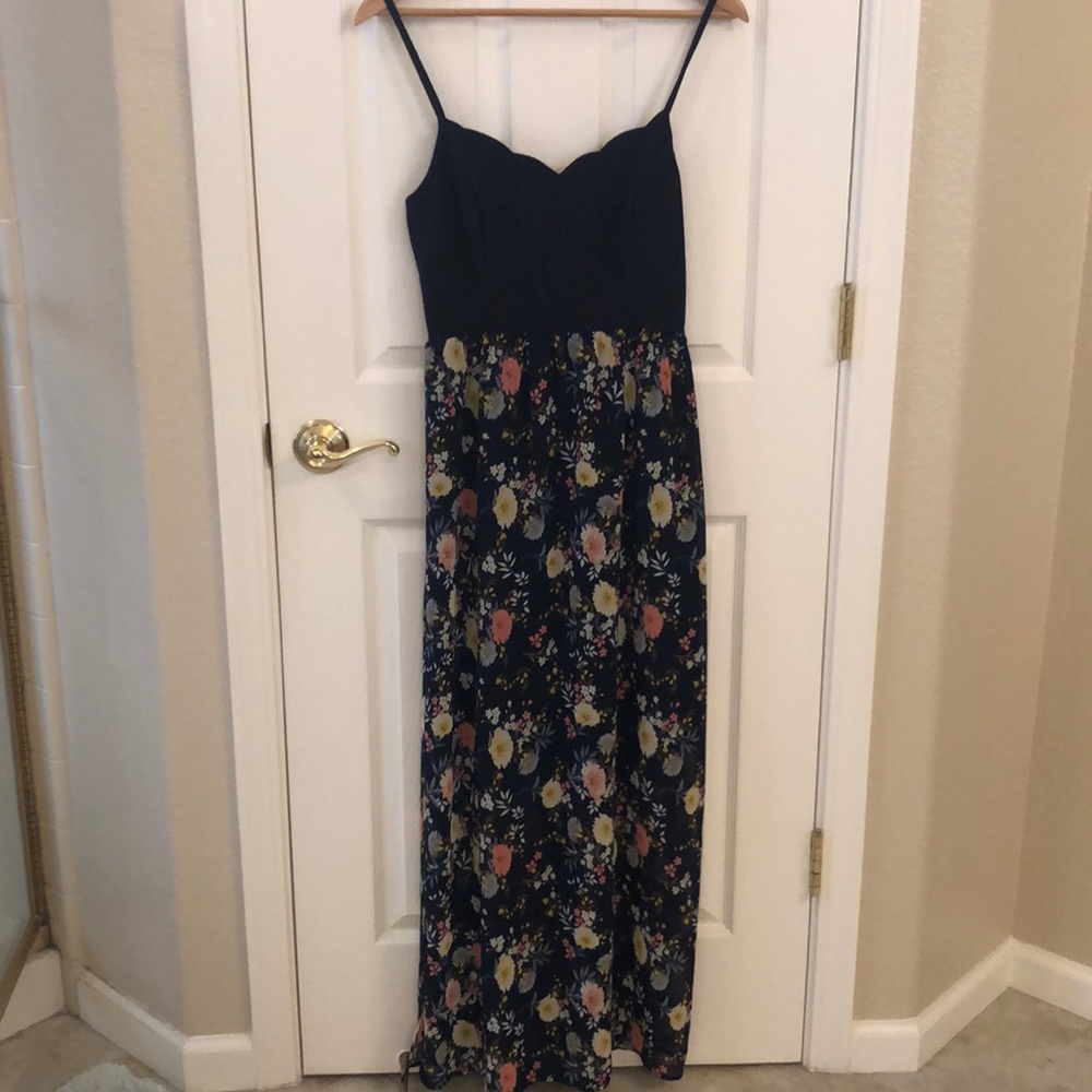 Scalloped Neck Maxi